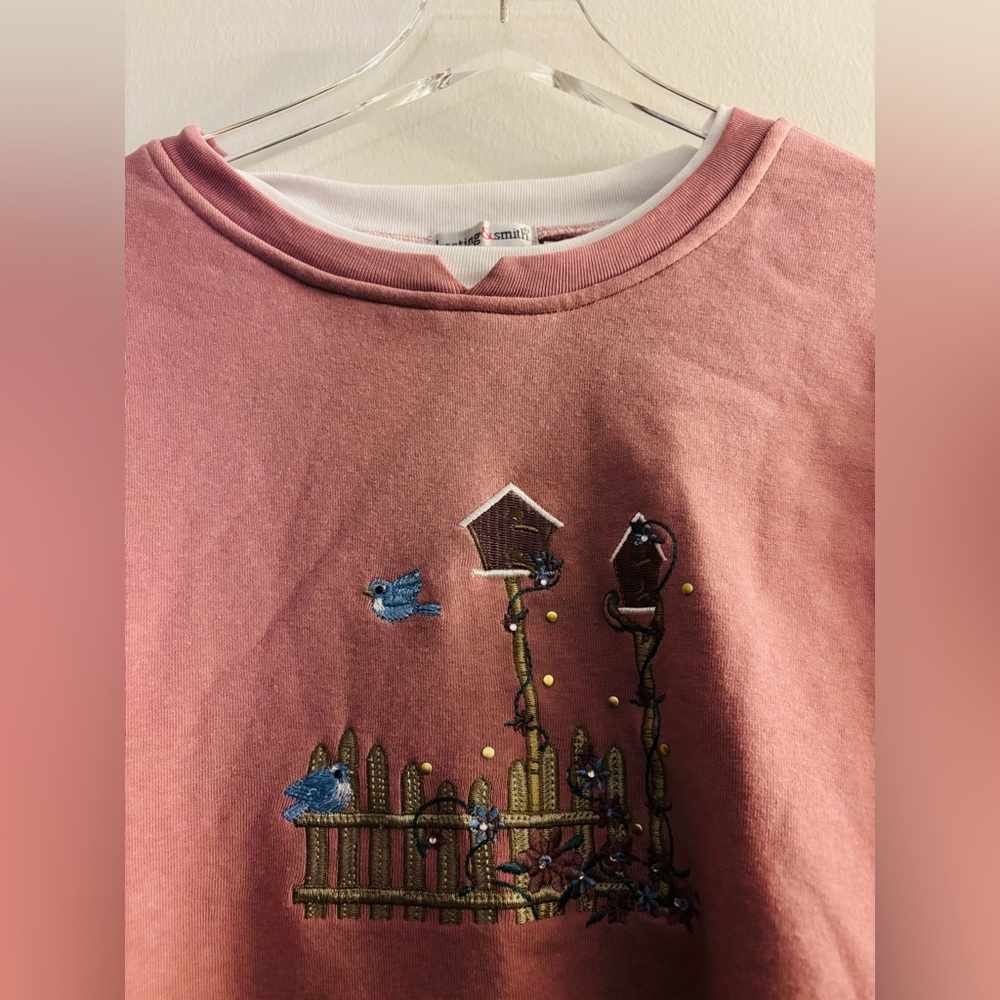 Hastings & Smith Classic Crewneck Sweater with Bird Embroidery Size 2X